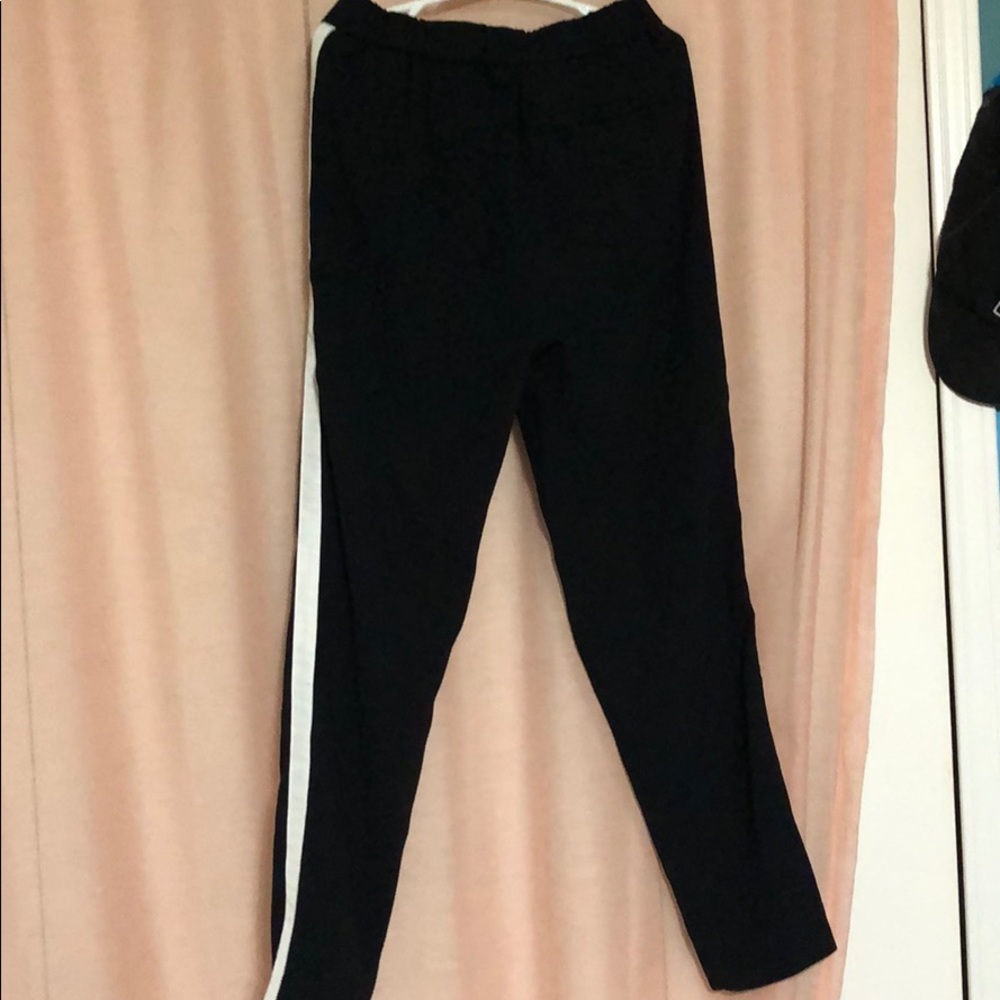 pants - Picture 3 of 3